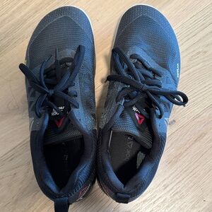 Reebok Men's Black and Gray Athletic Shoes 9 Nano 6